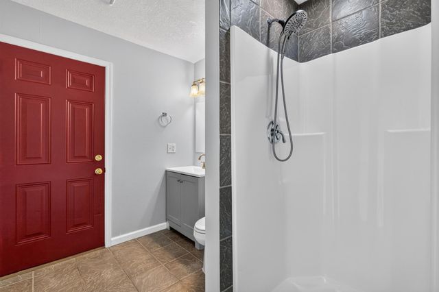 4388 Blakewood Drive, Shakopee, MN 55379
