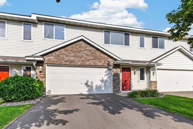 4388 Blakewood Drive, Shakopee, MN 55379
