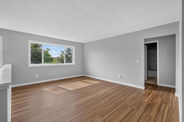 4388 Blakewood Drive, Shakopee, MN 55379