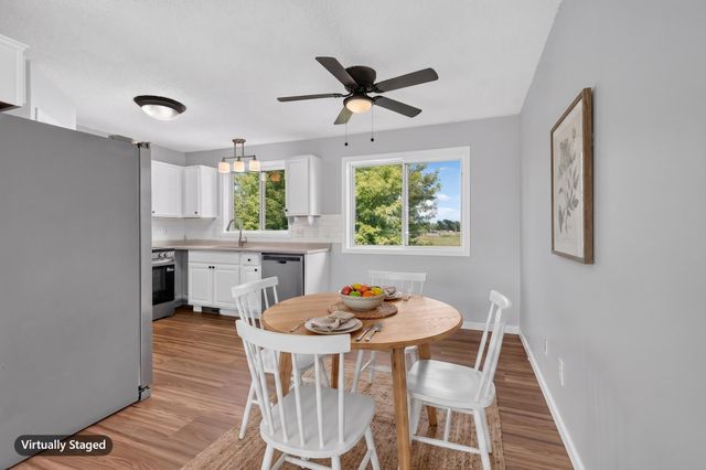 4388 Blakewood Drive, Shakopee, MN 55379