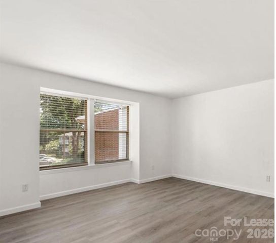 9333 Old Concord Road J, Charlotte, NC 28213