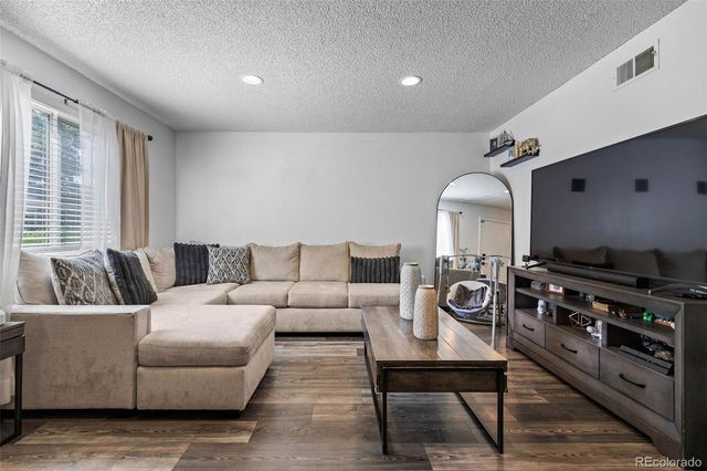 1184 S Uvalda Street, Aurora, CO 80012