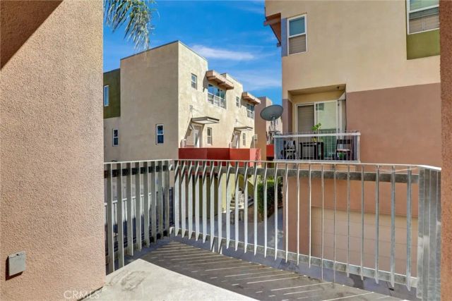302 E 19th Street 7, Long Beach, CA 90806
