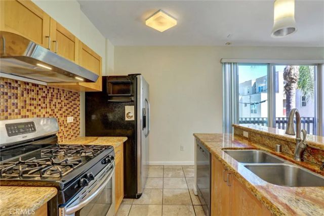 302 E 19th Street 7, Long Beach, CA 90806