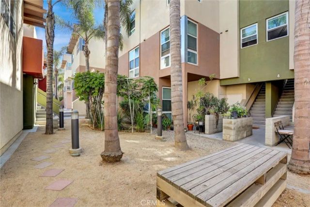 302 E 19th Street 7, Long Beach, CA 90806