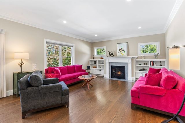 24 Pine Knoll Rd, Lexington, MA 02420