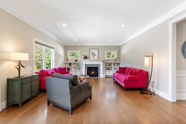 24 Pine Knoll Rd, Lexington, MA 02420
