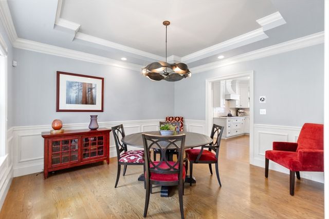 24 Pine Knoll Rd, Lexington, MA 02420