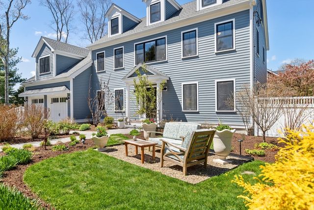 24 Pine Knoll Rd, Lexington, MA 02420