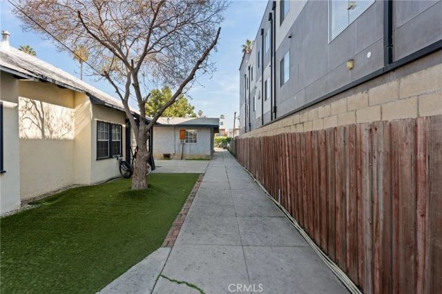 955 N Normandie, Los Angeles, CA 90029