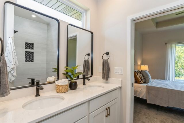 1026 Highland Trail, Solon, IA 52333