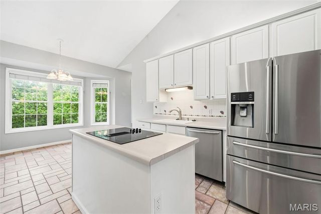 5063 Oak Bluff Drive, High Ridge, MO 63049