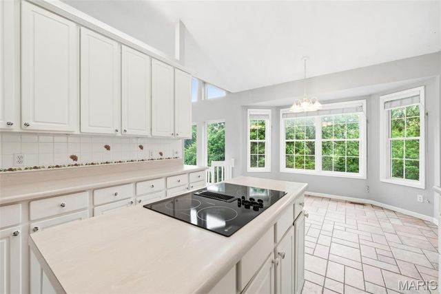 5063 Oak Bluff Drive, High Ridge, MO 63049