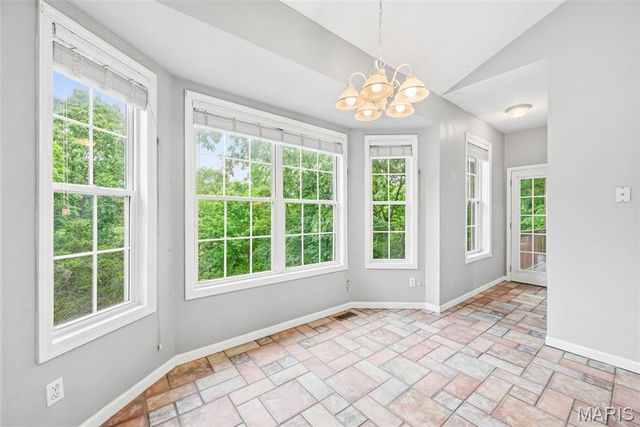 5063 Oak Bluff Drive, High Ridge, MO 63049