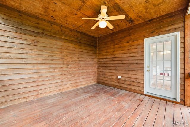 5063 Oak Bluff Drive, High Ridge, MO 63049