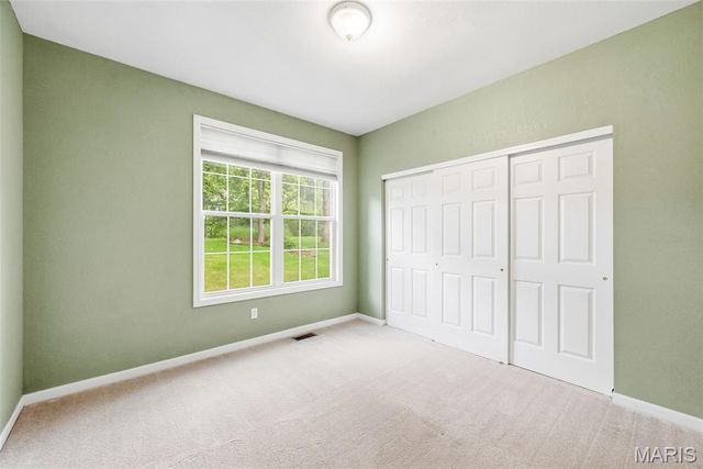 5063 Oak Bluff Drive, High Ridge, MO 63049