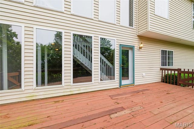 5063 Oak Bluff Drive, High Ridge, MO 63049