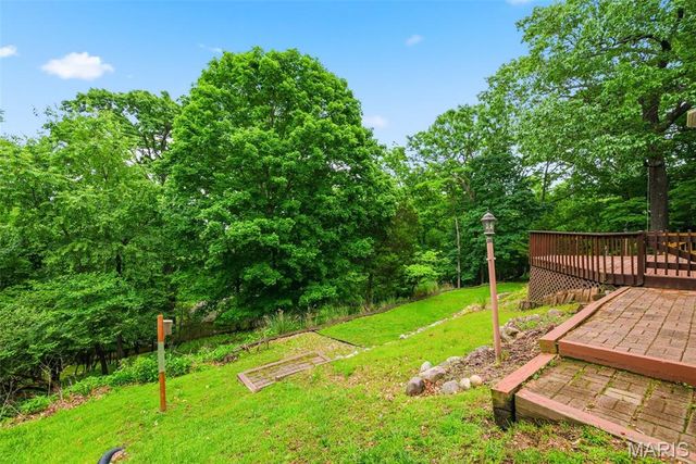 5063 Oak Bluff Drive, High Ridge, MO 63049