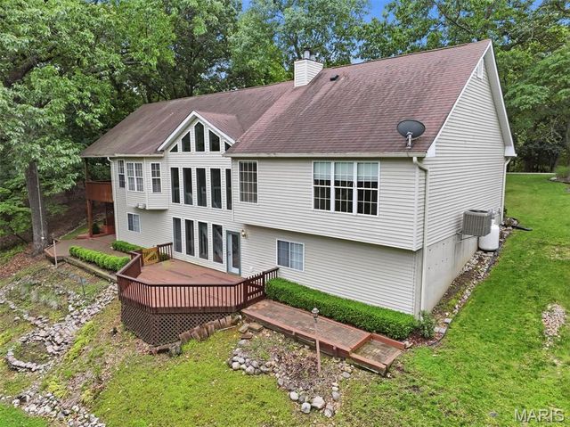 5063 Oak Bluff Drive, High Ridge, MO 63049