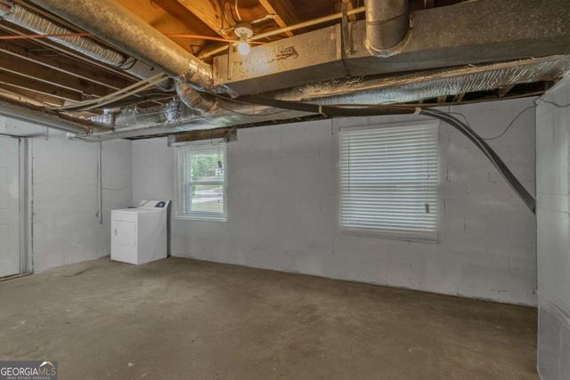 3767 Greentree Drive, Decatur, GA 30032