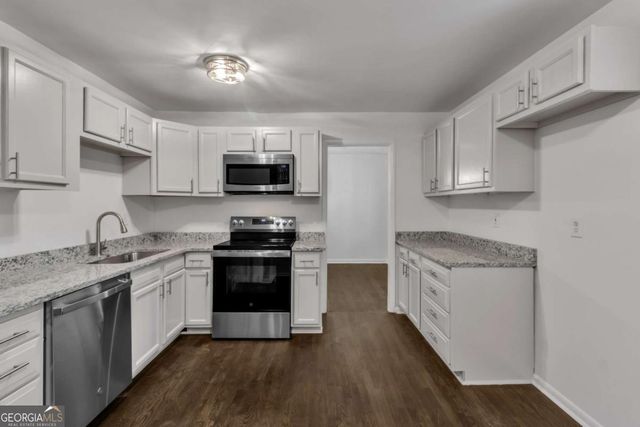 3767 Greentree Drive, Decatur, GA 30032
