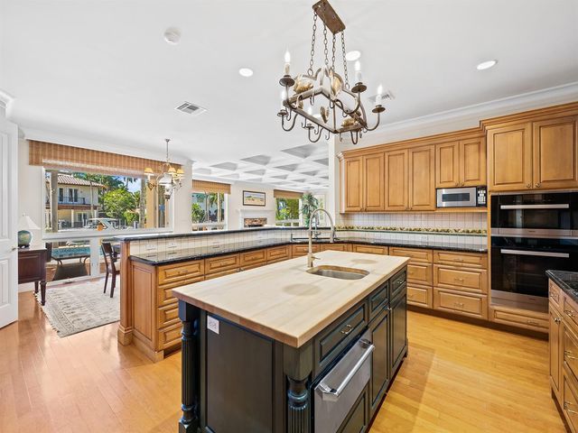 625 Isle Of Palms Drive, Fort Lauderdale, FL 33301