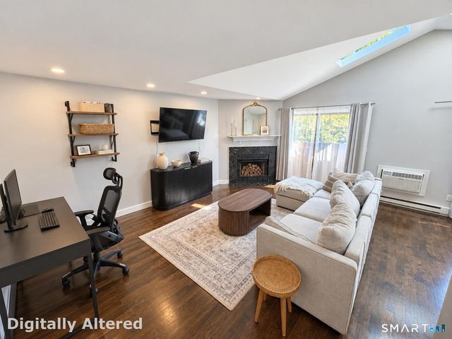 97 Richards Avenue F6, Norwalk, CT 06854