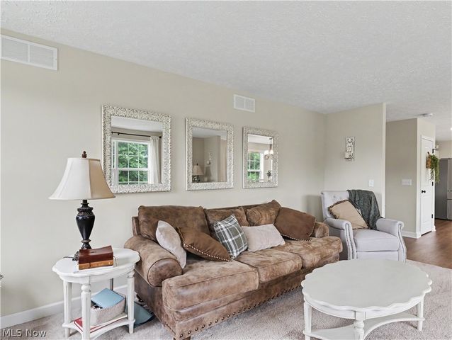 1418 Johns Road, Clinton, OH 44216
