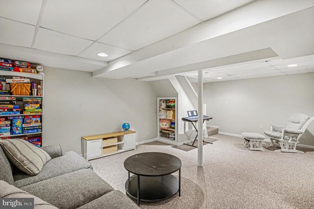 219 TWINING RD, Lansdale, PA 19446