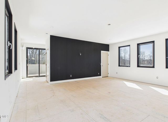 6925 Buckhorn Duncan Road, Holly Springs, NC 27540