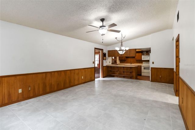 9410 7TH AVENUE, Orlando, FL 32824