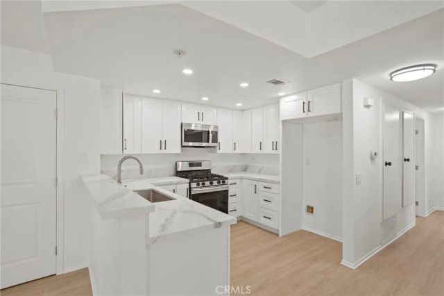 1788 Shady Oaks Court, Azusa, CA 91702