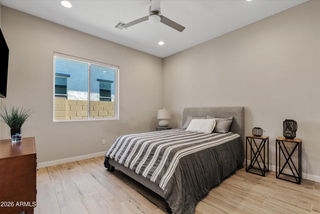 8142 E JAEGER Street, Mesa, AZ 85207