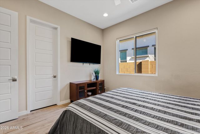 8142 E JAEGER Street, Mesa, AZ 85207