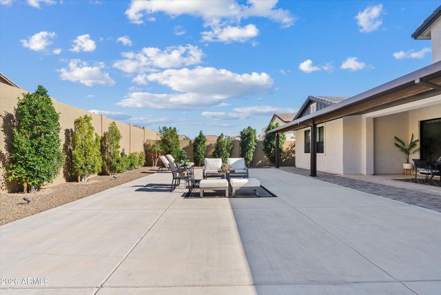 8142 E JAEGER Street, Mesa, AZ 85207