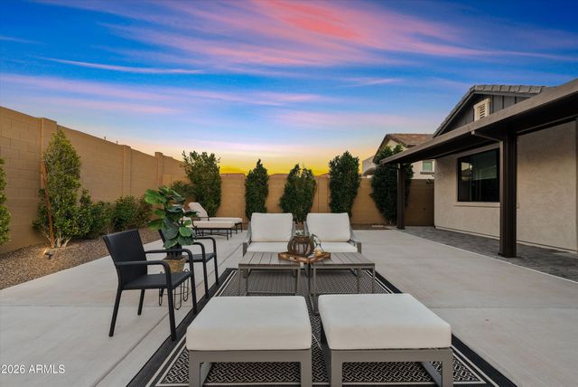 8142 E JAEGER Street, Mesa, AZ 85207