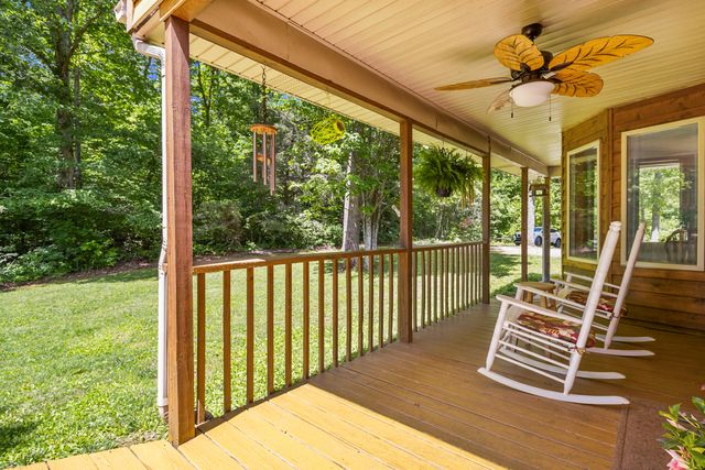 6330 W Laurel Road, London, KY 40741