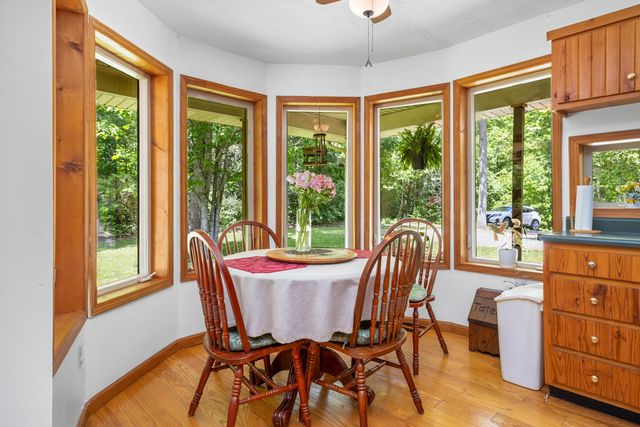 6330 W Laurel Road, London, KY 40741