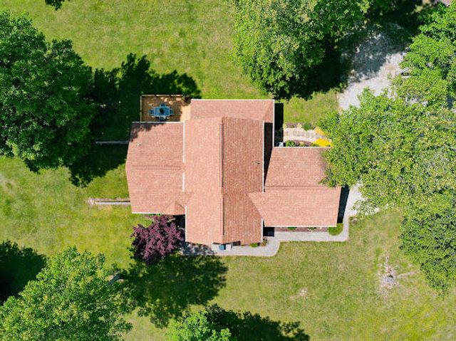 6330 W Laurel Road, London, KY 40741