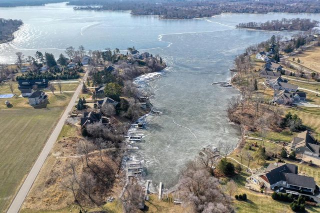 N67W34613 County Hwy K, Oconomowoc, WI 53066