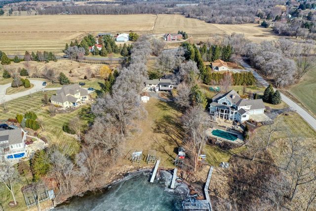 N67W34613 County Hwy K, Oconomowoc, WI 53066