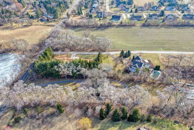 N67W34613 County Hwy K, Oconomowoc, WI 53066