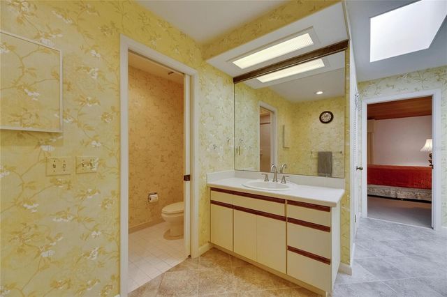 29903 BAYWOOD LANE, Wesley Chapel, FL 33543