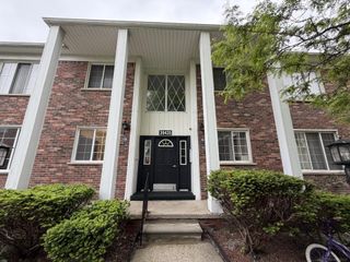 39435 Van Dyke Avenue #301, Sterling Heights, MI 48313