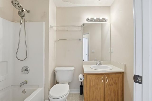 986 Wynnbrook Lane, Jonesboro, GA 30238