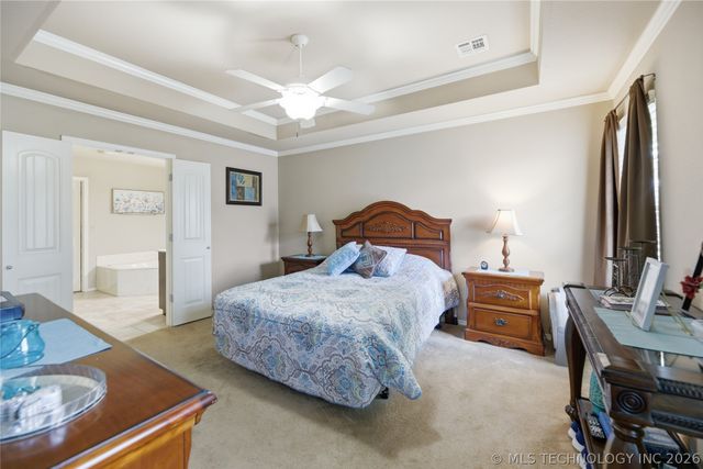 5209 S Bahama Avenue, Sand Springs, OK 74063