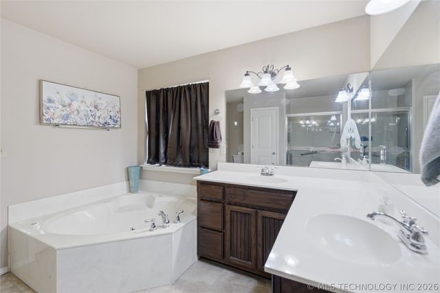 5209 S Bahama Avenue, Sand Springs, OK 74063