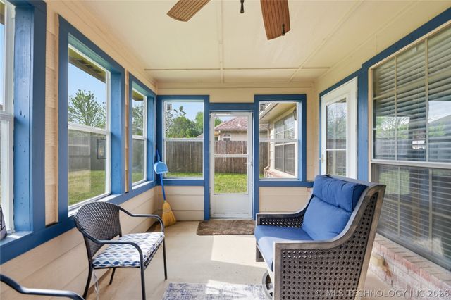 5209 S Bahama Avenue, Sand Springs, OK 74063