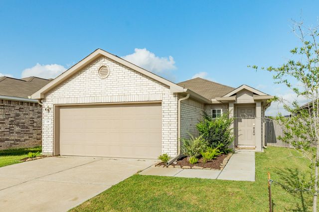 108 Cullen Street, Angleton, TX 77515