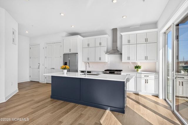 1 5th Avenue 209, Neptune City, NJ 07753